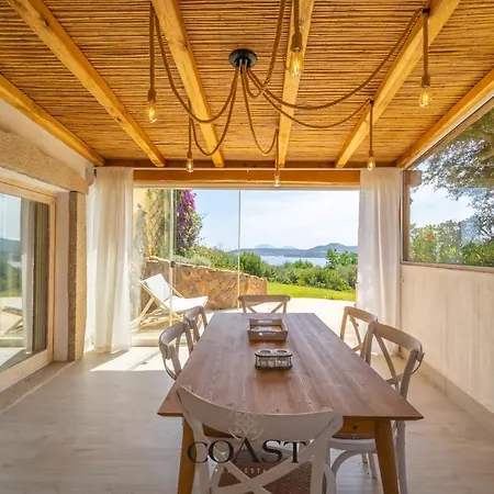 Smeraldo - Vista Mare, A/c & Parking * Olbia